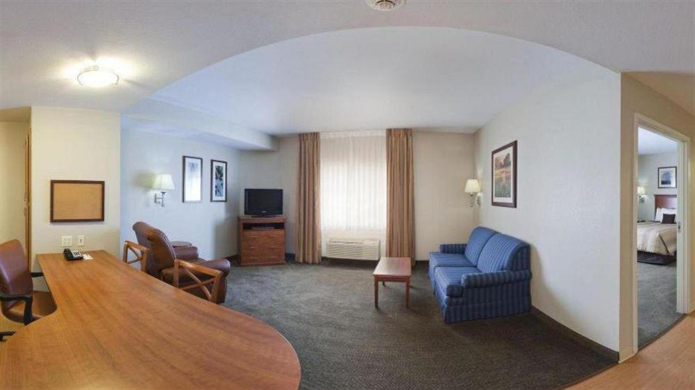 Hotel Candlewood By Ihg 2*