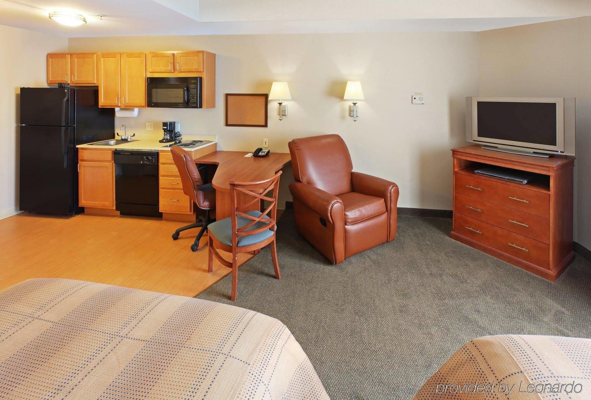 Candlewood By Ihg