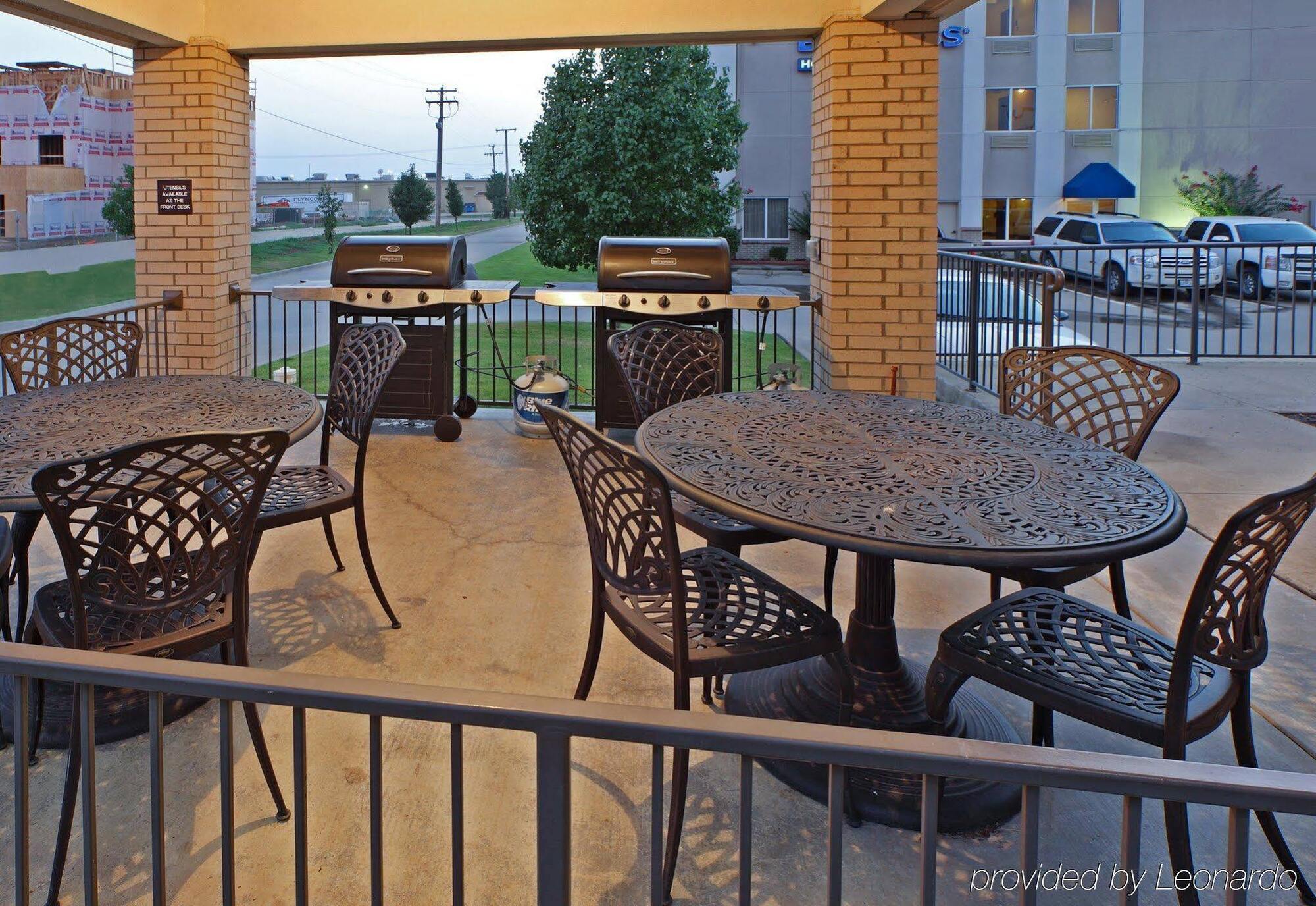 Candlewood By Ihg 2*